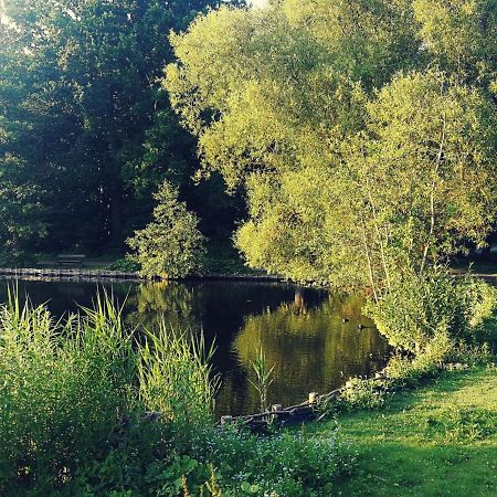 Room In A Danish Cottage With Garden View, 10 Min To Cph Гентофте Экстерьер фото